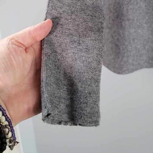 Laura Oversized grey sweater with silver metal stud design on front. BNWOT - Picture 7 of 8